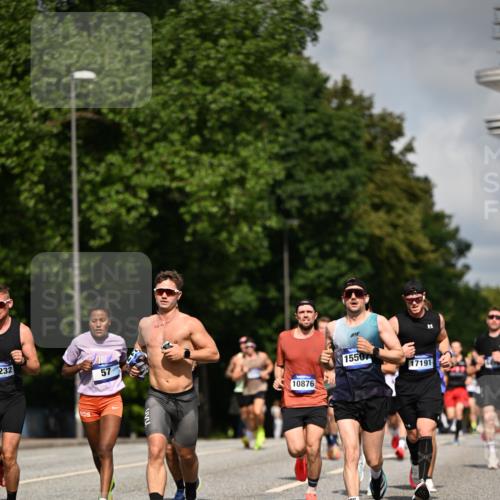 29.06.2025 - hella hamburg halbmarathon Dr. Thomas Lammeyer http://msf.ph/oto/8212495 29.06.2025 09:49:03 Kennedybrücke 57, 1686, 1707, 1894, 2689, 4129, 4463, 4679, 4749, 5187, 5550, 6358, 6878, 7186, 7481, 7880, 7965, 8062, 8190, 10017, 10484, 10876, 11120 meine-sportfotos.de