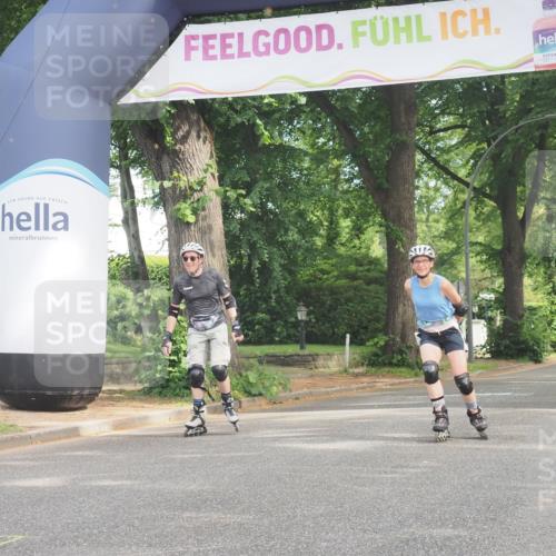 29.06.2025 - hella hamburg halbmarathon KatJ http://msf.ph/oto/8212559 29.06.2025 09:35:13 Zwischen KM18-KM19  meine-sportfotos.de