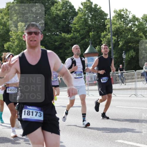 29.06.2025 - hella hamburg halbmarathon Jannik Wohlers http://msf.ph/oto/8212656 29.06.2025 09:49:35 Lombardsbrücke 1615, 1800, 1975, 2324, 2415, 2573, 2949, 3431, 3530, 4318, 4528, 5248, 6123, 6682, 7495, 7796, 8629, 8925, 9294, 9979, 10680, 10894, 11765, 12327, 12839, 13141, 13457, 14077, 14204, 14374, 14560, 14691, 15013, 15255, 15351, 16399, 17125, 17177, 17214, 17215, 17971, 17973, 18149, 18173, 18412, 18464, 18529, 18734, 18979, 19090 meine-sportfotos.de