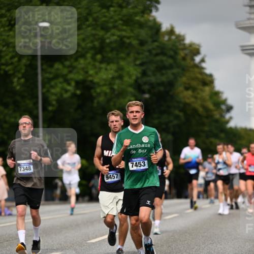 29.06.2025 - hella hamburg halbmarathon Dr. Thomas Lammeyer http://msf.ph/oto/8212945 29.06.2025 10:12:43 Kennedybrücke 1147, 1188, 1527, 2190, 2427, 2978, 4859, 5100, 5885, 6590, 6674, 6918, 7198, 7348, 7453, 9457, 9616, 9718, 9823, 9966, 10092, 10857 meine-sportfotos.de