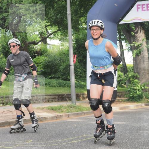 29.06.2025 - hella hamburg halbmarathon KatJ http://msf.ph/oto/8213081 29.06.2025 09:35:14 Zwischen KM18-KM19  meine-sportfotos.de