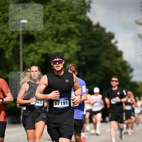 29.06.2025 - hella hamburg halbmarathon Dr. Thomas Lammeyer http://msf.ph/oto/8213346 29.06.2025 09:49:07 Kennedybrücke 57, 1686, 1707, 1894, 4129, 4463, 5187, 5550, 6878, 7055, 7186, 7880, 7965, 8062, 8190, 9345, 10484, 10876, 11120 meine-sportfotos.de