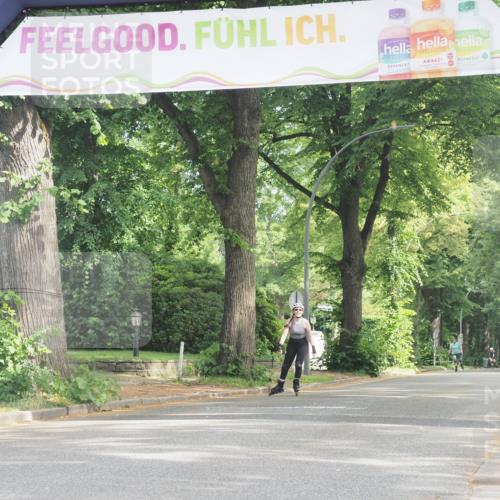 29.06.2025 - hella hamburg halbmarathon KatJ http://msf.ph/oto/8213441 29.06.2025 09:35:36 Zwischen KM18-KM19  meine-sportfotos.de
