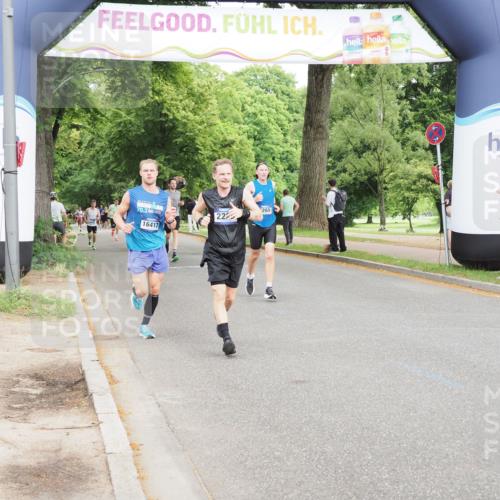 29.06.2025 - hella hamburg halbmarathon MichiJ http://msf.ph/oto/8213444 29.06.2025 10:23:24 Zwischen KM18-KM19 1743, 5269, 7628, 11019, 13167, 13493, 13494, 15500, 17877, 18026, 19022 meine-sportfotos.de