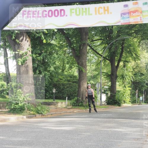 29.06.2025 - hella hamburg halbmarathon KatJ http://msf.ph/oto/8213488 29.06.2025 09:35:36 Zwischen KM18-KM19  meine-sportfotos.de