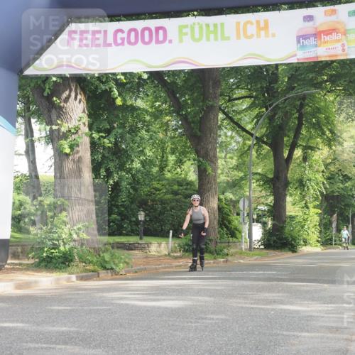29.06.2025 - hella hamburg halbmarathon KatJ http://msf.ph/oto/8213553 29.06.2025 09:35:37 Zwischen KM18-KM19  meine-sportfotos.de