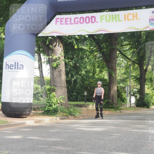 29.06.2025 - hella hamburg halbmarathon KatJ http://msf.ph/oto/8213649 29.06.2025 09:35:37 Zwischen KM18-KM19  meine-sportfotos.de