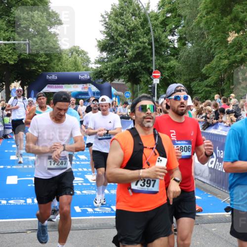 29.06.2025 - hella hamburg halbmarathon Zöllner http://msf.ph/oto/8213675 29.06.2025 10:50:41 Ziel 1399, 1750, 4346, 6282, 6662, 6712, 7134, 7397, 7583, 7786, 7952, 8576, 9057, 11214, 11356, 13701, 13808, 13812, 13875, 15519, 15803, 16291, 16806, 17179, 17247, 18006, 18413, 18820 meine-sportfotos.de