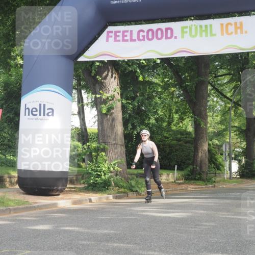 29.06.2025 - hella hamburg halbmarathon KatJ http://msf.ph/oto/8213750 29.06.2025 09:35:38 Zwischen KM18-KM19  meine-sportfotos.de