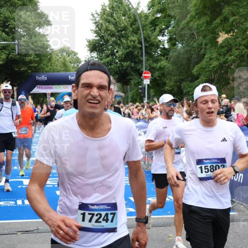 29.06.2025 - hella hamburg halbmarathon Zöllner http://msf.ph/oto/8213850 29.06.2025 10:50:43 Ziel 1399, 1750, 2234, 2788, 4346, 6662, 6712, 7134, 7583, 7786, 7952, 9057, 11356, 13701, 13808, 13875, 15519, 16291, 18006, 18229, 18413, 18820 meine-sportfotos.de