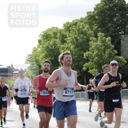 29.06.2025 - hella hamburg halbmarathon Jannik Wohlers http://msf.ph/oto/8213870 29.06.2025 09:49:43 Lombardsbrücke 1615, 1675, 1800, 1803, 2415, 3332, 3530, 5248, 5409, 5436, 6123, 6682, 6704, 7495, 7774, 8629, 8925, 9294, 9302, 9711, 9979, 10894, 11767, 12292, 12327, 12540, 12554, 12895, 13457, 14560, 14691, 15225, 15336, 15351, 15435, 15521, 16648, 17125, 17177, 17620, 17971, 17973, 18149, 18173, 18275, 18276, 18464, 18529, 18734, 19229 meine-sportfotos.de