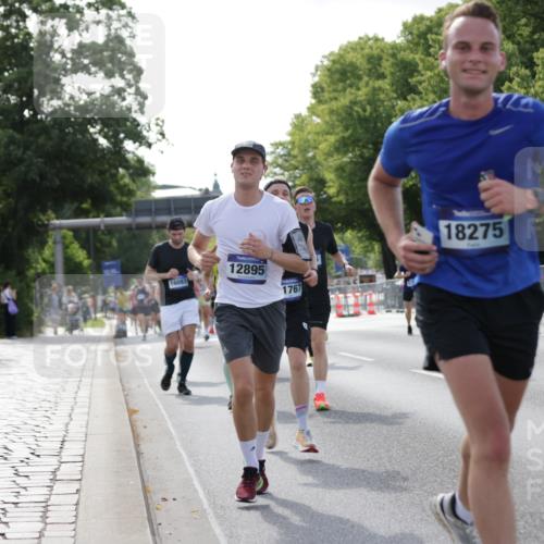 29.06.2025 - hella hamburg halbmarathon Jannik Wohlers http://msf.ph/oto/8214190 29.06.2025 09:49:47 Lombardsbrücke 1615, 1675, 1803, 2415, 3332, 3530, 4823, 5248, 5409, 5436, 6682, 6704, 7495, 7774, 8629, 9294, 9302, 9711, 9979, 10894, 11767, 12292, 12540, 12554, 12895, 13725, 14560, 14691, 14992, 15225, 15336, 15351, 15435, 15521, 16648, 17125, 17620, 17971, 17973, 18154, 18173, 18275, 18276, 18464, 18529, 19229 meine-sportfotos.de