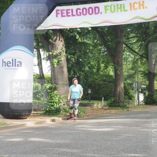 29.06.2025 - hella hamburg halbmarathon KatJ http://msf.ph/oto/8214330 29.06.2025 09:35:49 Zwischen KM18-KM19  meine-sportfotos.de