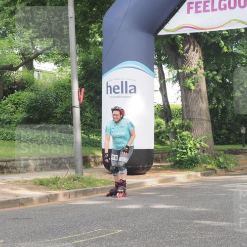 29.06.2025 - hella hamburg halbmarathon KatJ http://msf.ph/oto/8214676 29.06.2025 09:35:50 Zwischen KM18-KM19  meine-sportfotos.de