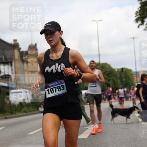 29.06.2025 - hella hamburg halbmarathon Yannick Fuchs http://msf.ph/oto/8214976 29.06.2025 10:32:41 20KM 1042, 1615, 1688, 3480, 3530, 7152, 7154, 7229, 7743, 8002, 8571, 9171, 9643, 10793, 11952, 13595, 13900, 14274, 14688, 14992, 15303, 15382, 15888, 16698, 17726, 18193, 18276, 18277, 18529, 18584, 18723 meine-sportfotos.de