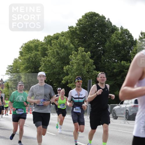 29.06.2025 - hella hamburg halbmarathon Jannik Wohlers http://msf.ph/oto/8215006 29.06.2025 09:49:54 Lombardsbrücke 1675, 1688, 1803, 2568, 2826, 3332, 4398, 4823, 5409, 5436, 5791, 5803, 6649, 6704, 7774, 8450, 9017, 9302, 9365, 9711, 10218, 10894, 11619, 11767, 12292, 12335, 12540, 12554, 12895, 13725, 14691, 14992, 15225, 15257, 15336, 15435, 15521, 16648, 16697, 17425, 17620, 17973, 18154, 18275, 18276, 19116, 19229 meine-sportfotos.de