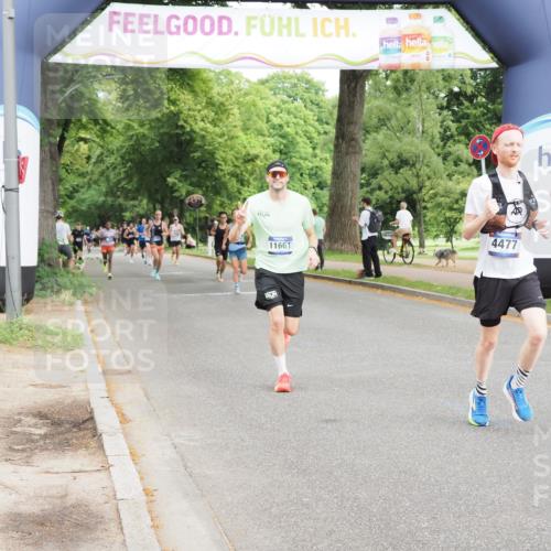 29.06.2025 - hella hamburg halbmarathon MichiJ http://msf.ph/oto/8215017 29.06.2025 10:23:34 Zwischen KM18-KM19 3005, 4477, 5152, 11230, 11661, 14069, 17489 meine-sportfotos.de