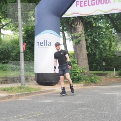 29.06.2025 - hella hamburg halbmarathon KatJ http://msf.ph/oto/8215079 29.06.2025 09:35:55 Zwischen KM18-KM19  meine-sportfotos.de