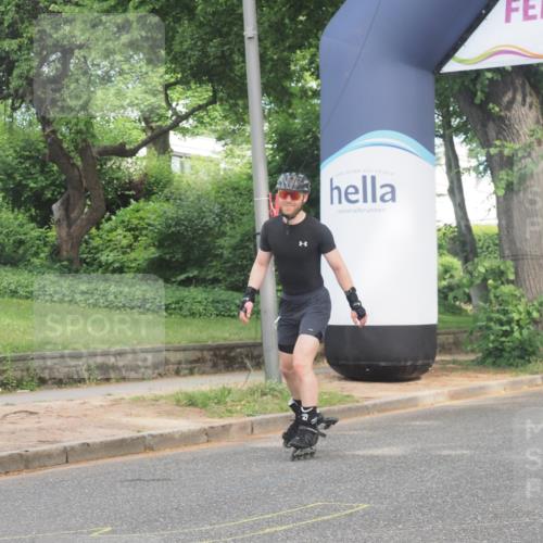 29.06.2025 - hella hamburg halbmarathon KatJ http://msf.ph/oto/8215209 29.06.2025 09:35:55 Zwischen KM18-KM19  meine-sportfotos.de