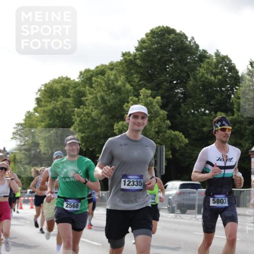 29.06.2025 - hella hamburg halbmarathon Jannik Wohlers http://msf.ph/oto/8215344 29.06.2025 09:49:54 Lombardsbrücke 1675, 1688, 1803, 2568, 2826, 3332, 4398, 4823, 5409, 5436, 5791, 5803, 6649, 6704, 7774, 8450, 9017, 9302, 9365, 9711, 10218, 10894, 11619, 11767, 12292, 12335, 12540, 12554, 12895, 13725, 14691, 14992, 15225, 15257, 15336, 15435, 15521, 16648, 16697, 17425, 17620, 17973, 18154, 18275, 18276, 19116, 19229 meine-sportfotos.de