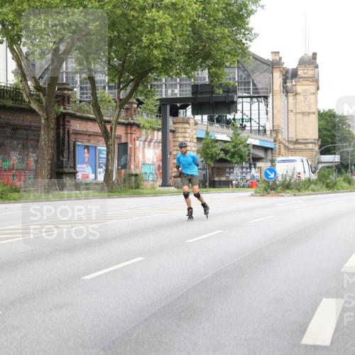 29.06.2025 - hella hamburg halbmarathon Yannick Fuchs http://msf.ph/oto/8215413 29.06.2025 09:19:45 20KM 1, 1, 1, 1 meine-sportfotos.de