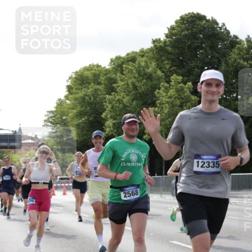 29.06.2025 - hella hamburg halbmarathon Jannik Wohlers http://msf.ph/oto/8215454 29.06.2025 09:49:55 Lombardsbrücke 1675, 1688, 1803, 2568, 2826, 3332, 4398, 4823, 5409, 5436, 5791, 5803, 6649, 6704, 7774, 8450, 9017, 9302, 9365, 9711, 10218, 10894, 11619, 11767, 12292, 12335, 12540, 12554, 12895, 13725, 14691, 14992, 15225, 15257, 15336, 15435, 15493, 15521, 16648, 16697, 17425, 17620, 17632, 17973, 18154, 18275, 18276, 19116, 19229 meine-sportfotos.de