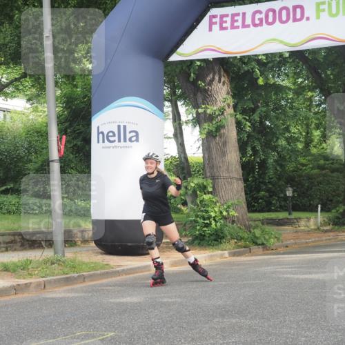29.06.2025 - hella hamburg halbmarathon KatJ http://msf.ph/oto/8215470 29.06.2025 09:35:58 Zwischen KM18-KM19  meine-sportfotos.de