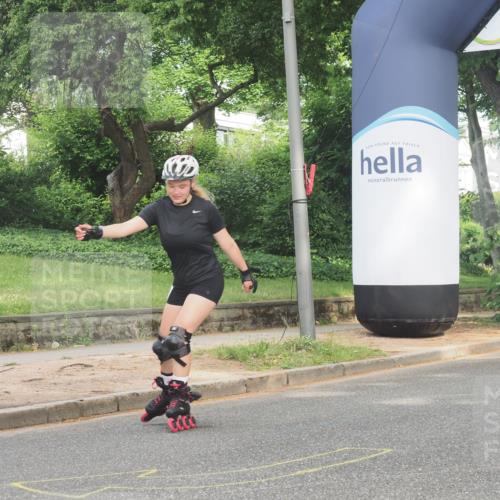 29.06.2025 - hella hamburg halbmarathon KatJ http://msf.ph/oto/8215804 29.06.2025 09:35:58 Zwischen KM18-KM19  meine-sportfotos.de