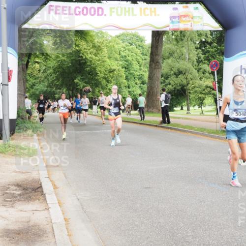 29.06.2025 - hella hamburg halbmarathon MichiJ http://msf.ph/oto/8215817 29.06.2025 10:23:38 Zwischen KM18-KM19 57, 4477, 5048, 5152, 9519, 11661, 14069, 17489 meine-sportfotos.de