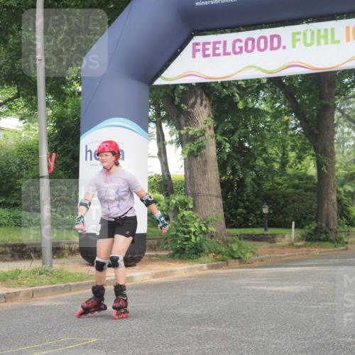 29.06.2025 - hella hamburg halbmarathon KatJ http://msf.ph/oto/8216346 29.06.2025 09:36:02 Zwischen KM18-KM19  meine-sportfotos.de
