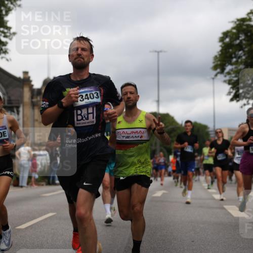 29.06.2025 - hella hamburg halbmarathon Yannick Fuchs http://msf.ph/oto/8216413 29.06.2025 10:45:43 20KM 2364, 2396, 2397, 2636, 2670, 2718, 2818, 2823, 2946, 4033, 4297, 4404, 4814, 4839, 4967, 5008, 5087, 5102, 6286, 6657, 6776, 7224, 7786, 8371, 8413, 8710, 8856, 9074, 9214, 9476, 9656, 9739, 9793, 9869, 9959, 10868, 11791, 12224, 12450, 12580, 13015, 13403, 13707, 13726, 13792, 13799, 14012, 14248, 14865, 14994, 15356, 15426, 15496, 15643, 15899, 16666, 17033, 17131, 17530, 17682, 17815, 17962, 17978, 17997, 18019, 18475, 18820, 18869, 18982, 19020 meine-sportfotos.de