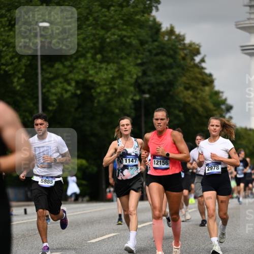 29.06.2025 - hella hamburg halbmarathon Dr. Thomas Lammeyer http://msf.ph/oto/8216494 29.06.2025 10:12:48 Kennedybrücke 1147, 1188, 2427, 2978, 4859, 5100, 5885, 6590, 6674, 6918, 7198, 7348, 7453, 9457, 9616, 9718, 9823, 9951, 9958, 9966, 10092, 10609, 10857 meine-sportfotos.de