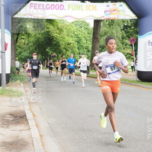 29.06.2025 - hella hamburg halbmarathon MichiJ http://msf.ph/oto/8216496 29.06.2025 10:23:41 Zwischen KM18-KM19 57, 4477, 5048, 6169, 9519, 11661 meine-sportfotos.de