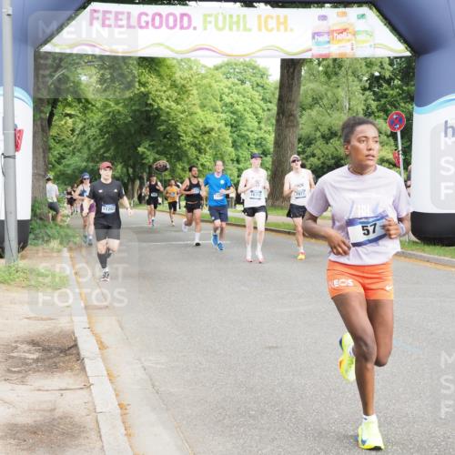 29.06.2025 - hella hamburg halbmarathon MichiJ http://msf.ph/oto/8216532 29.06.2025 10:23:42 Zwischen KM18-KM19 57, 5048, 6169, 7972, 9519, 11661, 14388, 16712 meine-sportfotos.de