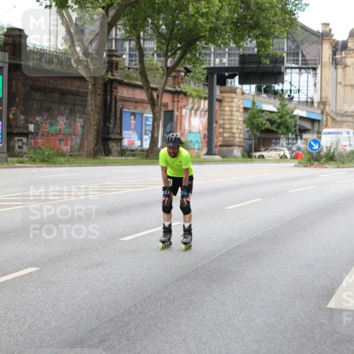 29.06.2025 - hella hamburg halbmarathon Yannick Fuchs http://msf.ph/oto/8216697 29.06.2025 09:20:13 20KM 5 meine-sportfotos.de