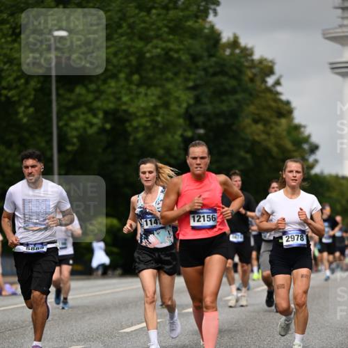29.06.2025 - hella hamburg halbmarathon Dr. Thomas Lammeyer http://msf.ph/oto/8216778 29.06.2025 10:12:49 Kennedybrücke 1147, 1188, 2427, 2978, 4859, 5100, 5885, 6590, 6674, 6918, 7198, 7348, 7453, 9457, 9616, 9718, 9823, 9951, 9958, 9966, 10092, 10609, 10857 meine-sportfotos.de