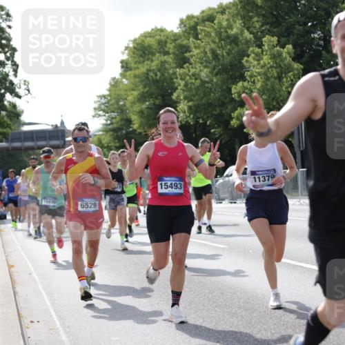 29.06.2025 - hella hamburg halbmarathon Jannik Wohlers http://msf.ph/oto/8216818 29.06.2025 09:50:02 Lombardsbrücke 1209, 1358, 1688, 1697, 1700, 1882, 2568, 2675, 2719, 2826, 3332, 4229, 4380, 4398, 4823, 5436, 5745, 5791, 5803, 6458, 6529, 6649, 7026, 8450, 9017, 9116, 9302, 9365, 10218, 11379, 11491, 11619, 11767, 12292, 12335, 12895, 13725, 14783, 14798, 14992, 15257, 15493, 16697, 16820, 16992, 17251, 17425, 17516, 17632, 18154, 18449, 18723, 19046, 19116, 19229 meine-sportfotos.de