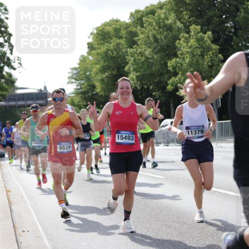 29.06.2025 - hella hamburg halbmarathon Jannik Wohlers http://msf.ph/oto/8216831 29.06.2025 09:50:02 Lombardsbrücke 1209, 1358, 1688, 1697, 1700, 1882, 2568, 2675, 2719, 2826, 3332, 4229, 4380, 4398, 4823, 5436, 5745, 5791, 5803, 6458, 6529, 6649, 7026, 8450, 9017, 9116, 9302, 9365, 10218, 11379, 11491, 11619, 11767, 12292, 12335, 12895, 13725, 14783, 14798, 14992, 15257, 15493, 16697, 16820, 16992, 17251, 17425, 17516, 17632, 18154, 18449, 18723, 19046, 19116, 19229 meine-sportfotos.de