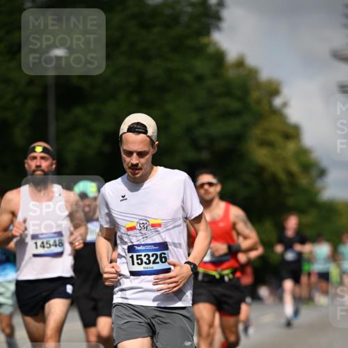 29.06.2025 - hella hamburg halbmarathon Dr. Thomas Lammeyer http://msf.ph/oto/8217129 29.06.2025 09:49:18 Kennedybrücke 57, 1686, 1707, 1894, 2525, 4463, 4812, 5187, 5550, 6169, 6495, 6878, 7055, 7186, 7845, 7880, 7965, 8062, 9345, 10453, 10484, 10876, 11199 meine-sportfotos.de