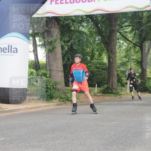 29.06.2025 - hella hamburg halbmarathon KatJ http://msf.ph/oto/8217163 29.06.2025 09:36:16 Zwischen KM18-KM19  meine-sportfotos.de