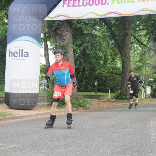 29.06.2025 - hella hamburg halbmarathon KatJ http://msf.ph/oto/8217316 29.06.2025 09:36:17 Zwischen KM18-KM19  meine-sportfotos.de