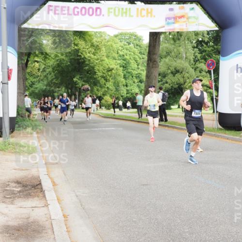 29.06.2025 - hella hamburg halbmarathon MichiJ http://msf.ph/oto/8217428 29.06.2025 10:23:47 Zwischen KM18-KM19 1217, 6169, 7884, 7972, 11202, 14388, 16712, 17014 meine-sportfotos.de