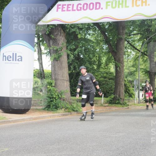 29.06.2025 - hella hamburg halbmarathon KatJ http://msf.ph/oto/8217438 29.06.2025 09:36:18 Zwischen KM18-KM19  meine-sportfotos.de