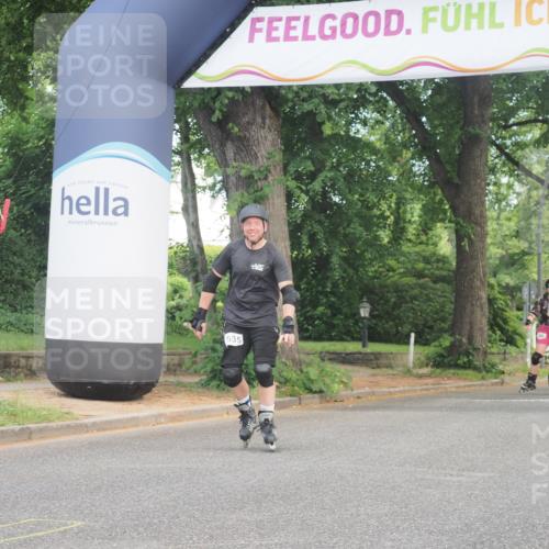 29.06.2025 - hella hamburg halbmarathon KatJ http://msf.ph/oto/8217575 29.06.2025 09:36:18 Zwischen KM18-KM19  meine-sportfotos.de