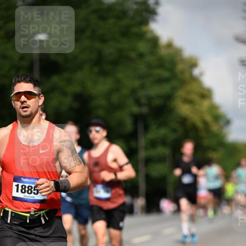 29.06.2025 - hella hamburg halbmarathon Dr. Thomas Lammeyer http://msf.ph/oto/8217583 29.06.2025 09:49:20 Kennedybrücke 1686, 1707, 1894, 2525, 4463, 4812, 5550, 6169, 6495, 6878, 7055, 7186, 7845, 7880, 7965, 8062, 8784, 9345, 10453, 10484, 11199 meine-sportfotos.de