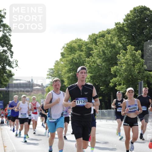 29.06.2025 - hella hamburg halbmarathon Jannik Wohlers http://msf.ph/oto/8217748 29.06.2025 09:50:12 Lombardsbrücke 1209, 1358, 1688, 1697, 1700, 1882, 2675, 2719, 2826, 3626, 4205, 4229, 4380, 5472, 5508, 5745, 6080, 6458, 6529, 6649, 7026, 8958, 9116, 9365, 10064, 10218, 10783, 10922, 11281, 11305, 11379, 11491, 11619, 13446, 13876, 14012, 14092, 14272, 14783, 14798, 15493, 15623, 15888, 15921, 16249, 16301, 16697, 16820, 16992, 17120, 17251, 17486, 17516, 17632, 17726, 18449, 18491, 18723, 18803, 19020, 19046, 19116 meine-sportfotos.de