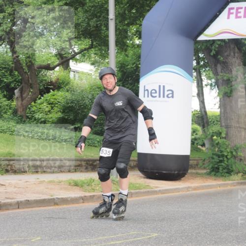 29.06.2025 - hella hamburg halbmarathon KatJ http://msf.ph/oto/8217837 29.06.2025 09:36:19 Zwischen KM18-KM19  meine-sportfotos.de