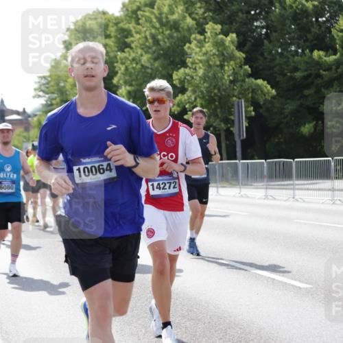 29.06.2025 - hella hamburg halbmarathon Jannik Wohlers http://msf.ph/oto/8217969 29.06.2025 09:50:17 Lombardsbrücke 1209, 1358, 1697, 1700, 1882, 2675, 2719, 3626, 4205, 4229, 4380, 4893, 5472, 5508, 5745, 5752, 5916, 6080, 6458, 6529, 6686, 6687, 7026, 8958, 9116, 10064, 10783, 10922, 11281, 11284, 11305, 11379, 11491, 11731, 13446, 13876, 14012, 14092, 14272, 14555, 14783, 14798, 15297, 15421, 15623, 15888, 15921, 16249, 16301, 16599, 16820, 16992, 17120, 17251, 17486, 17516, 17623, 17726, 18449, 18491, 18723, 18803, 19020, 19046 meine-sportfotos.de