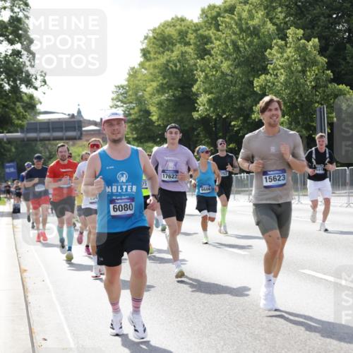 29.06.2025 - hella hamburg halbmarathon Jannik Wohlers http://msf.ph/oto/8218031 29.06.2025 09:50:18 Lombardsbrücke 1209, 1358, 1697, 1700, 1882, 2546, 2675, 2719, 3626, 4205, 4229, 4380, 4893, 5472, 5506, 5508, 5745, 5752, 5916, 6080, 6529, 6686, 6687, 7026, 8958, 10064, 10783, 10922, 11281, 11284, 11305, 11491, 11731, 13446, 13876, 13897, 14012, 14092, 14272, 14555, 14783, 14798, 15297, 15372, 15421, 15623, 15888, 15921, 16249, 16301, 16599, 16820, 17120, 17251, 17486, 17516, 17623, 17726, 18449, 18491, 18723, 18803, 19020, 19046 meine-sportfotos.de