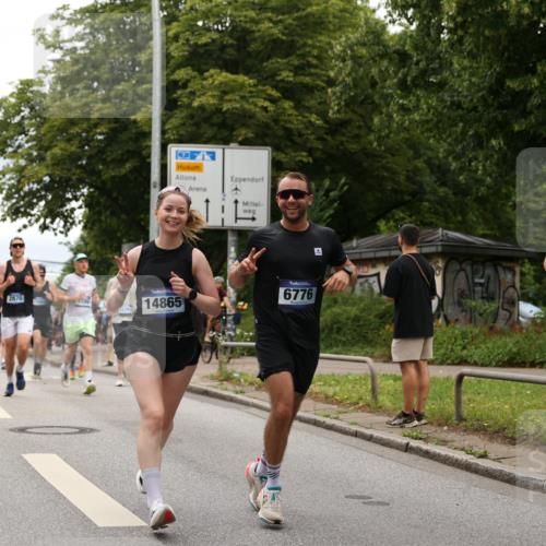 29.06.2025 - hella hamburg halbmarathon Yannick Fuchs http://msf.ph/oto/8218071 29.06.2025 10:45:53 20KM 2364, 2396, 2397, 2670, 2718, 2818, 4033, 4140, 4814, 4839, 5008, 5102, 6286, 6657, 6776, 7409, 7724, 7786, 8371, 8413, 8710, 8856, 9074, 9082, 9656, 9739, 9869, 11551, 11791, 12224, 12367, 12580, 13015, 13047, 13051, 13707, 13726, 13792, 14122, 14561, 14865, 14994, 15356, 15496, 15643, 15727, 15829, 15831, 16003, 16179, 16591, 17033, 17131, 17682, 17815, 17962, 17978, 17997, 18019, 18475, 18869, 18982 meine-sportfotos.de